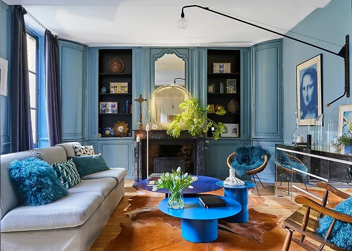 Chez Laurence Du Tilly